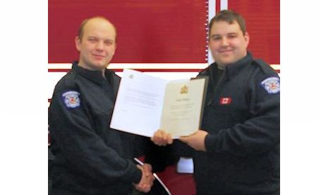 Kincardine native receives medallion for battling Fort McMurray wildfire