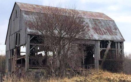 Theft of barn boards on old Hartwick Farm property under investigation