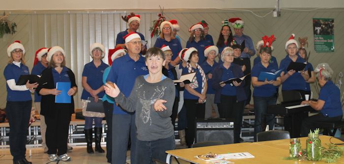 Kincardine Community Living hosts Christmas celebration at Davidson Centre