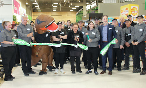Sobeys Kincardine owner welcomes crowd to grand re-opening of newly-renovated store