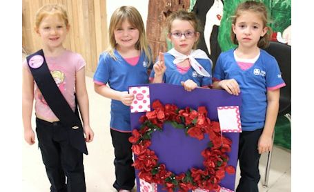 Kincardine Sparks make poster for Remembrance Day