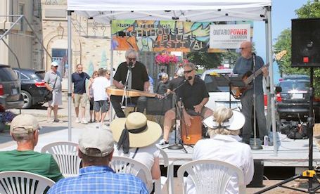 Bruce Telecom Lighthouse Blues Festival enjoys great weather, large crowds