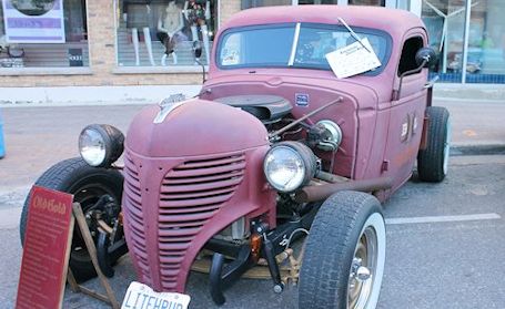 Huge crowd takes in final Cruise Night of the summer in downtown Kincardine