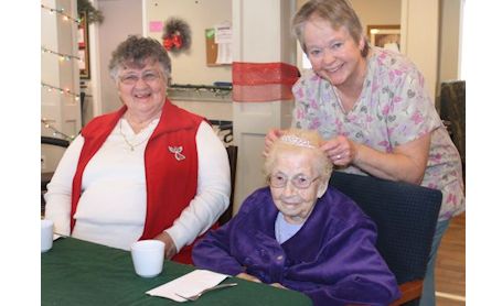 Irene Bradley says good food, hard work are secret to living to be 104