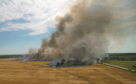 Fire ravages good portion of wheat field on 10th of Bruce, Muncipality of Kincardine